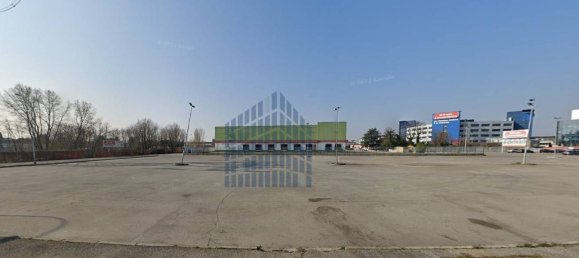 Entrepôt à Trezzano sul Naviglio, Italy 5308m² No. 358054 3