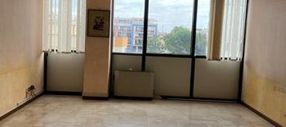 Escritório de 4 divisões em Brindisi, Italy N.º 257269 5