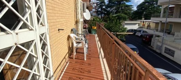 3 bedrooms Apartment in Rome, Italy No. 310811 14