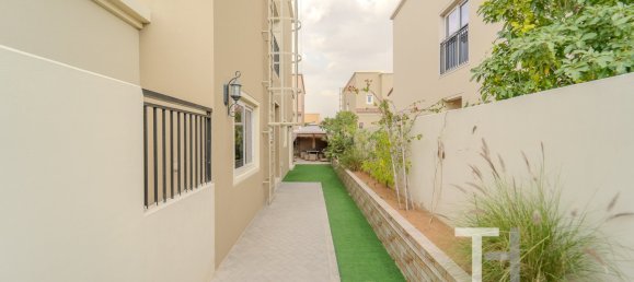4 غرف نوم تاون هاوس في Dubai Land, UAE رقم 31368 28