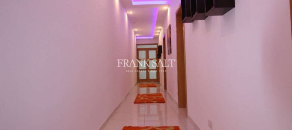 Квартира с 3 спальнями в Мсида, Мальта № 9114 21