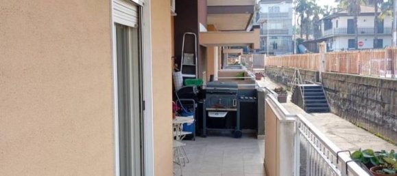 Квартира с 3 комнатами в Ачи Сант Антонио, Италия № 37258 9