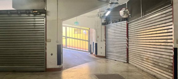 25m² Garage in Rome, Italy No. 289810 4