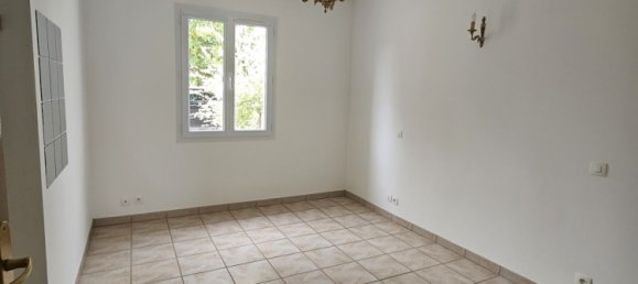 3 Schlafzimmer Haus in Saint-Jean-d'Angely, France, Nr. 302620 9