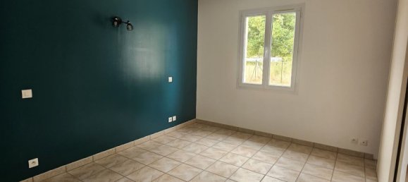 3 Schlafzimmer Haus in Saint-Jean-d'Angely, France, Nr. 302620 8