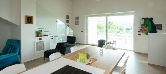 6 rooms House in Verona, Italy No. 300895 7