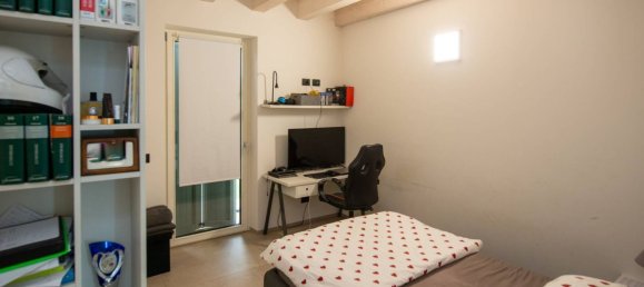 6 rooms House in Verona, Italy No. 300895 17