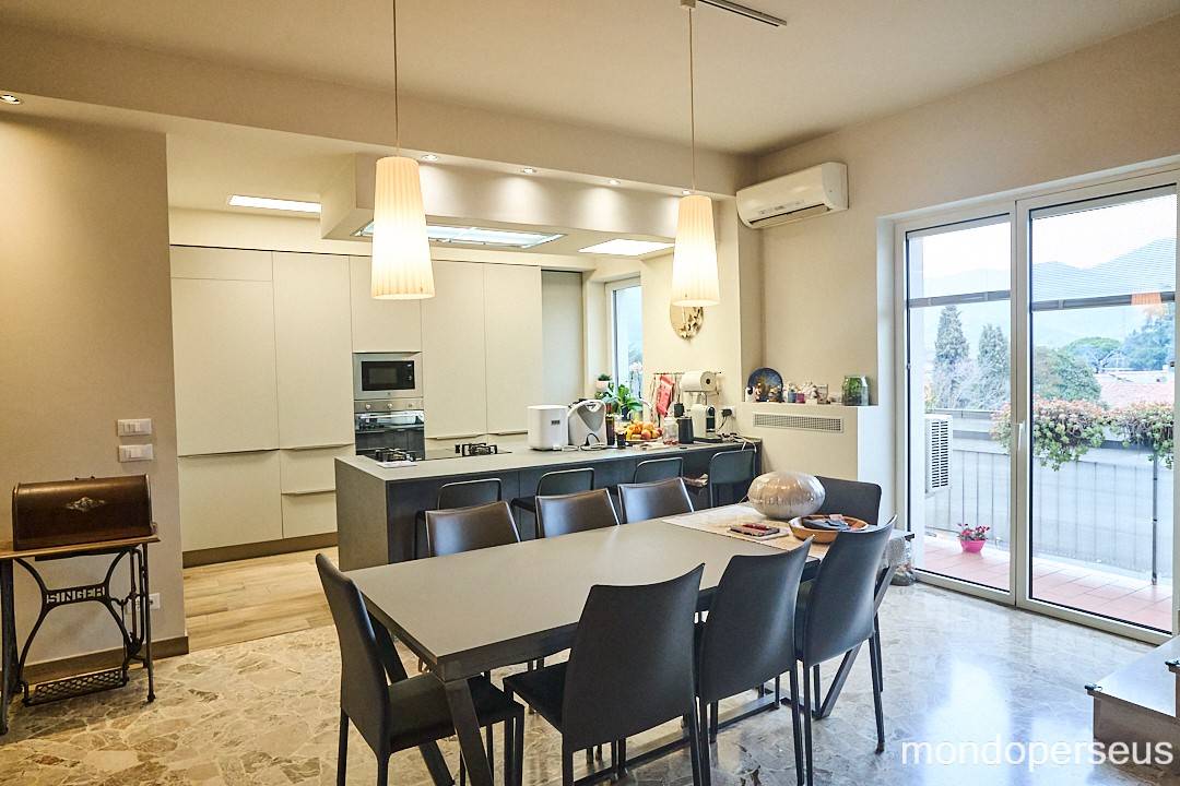 4 bedrooms Apartment in Passirano, Italy No. 4284