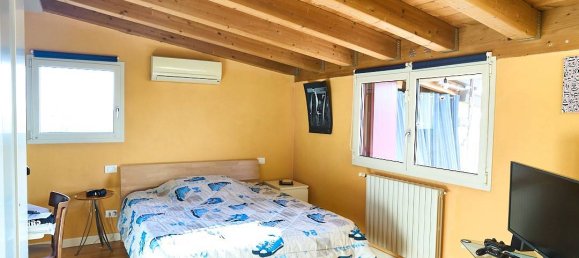 4 bedrooms Apartment in Passirano, Italy No. 4284 8