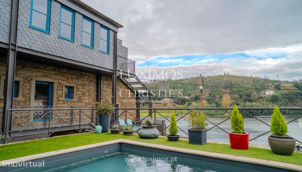 4 bedrooms Villa in Vila Nova de Gaia, Portugal No. 116633