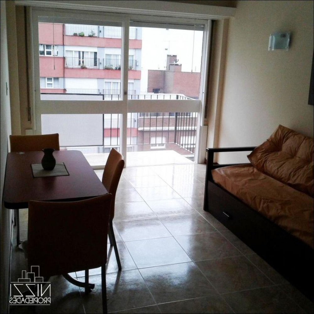 Estudio en Buenos Aires, Argentina No. 2255