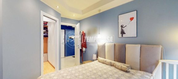 3 rooms Apartment in Turin, Italy No. 38715 5