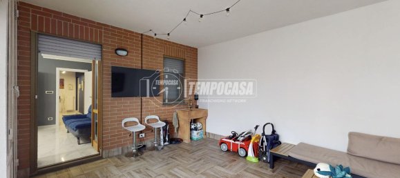 3 rooms Apartment in Turin, Italy No. 38715 11