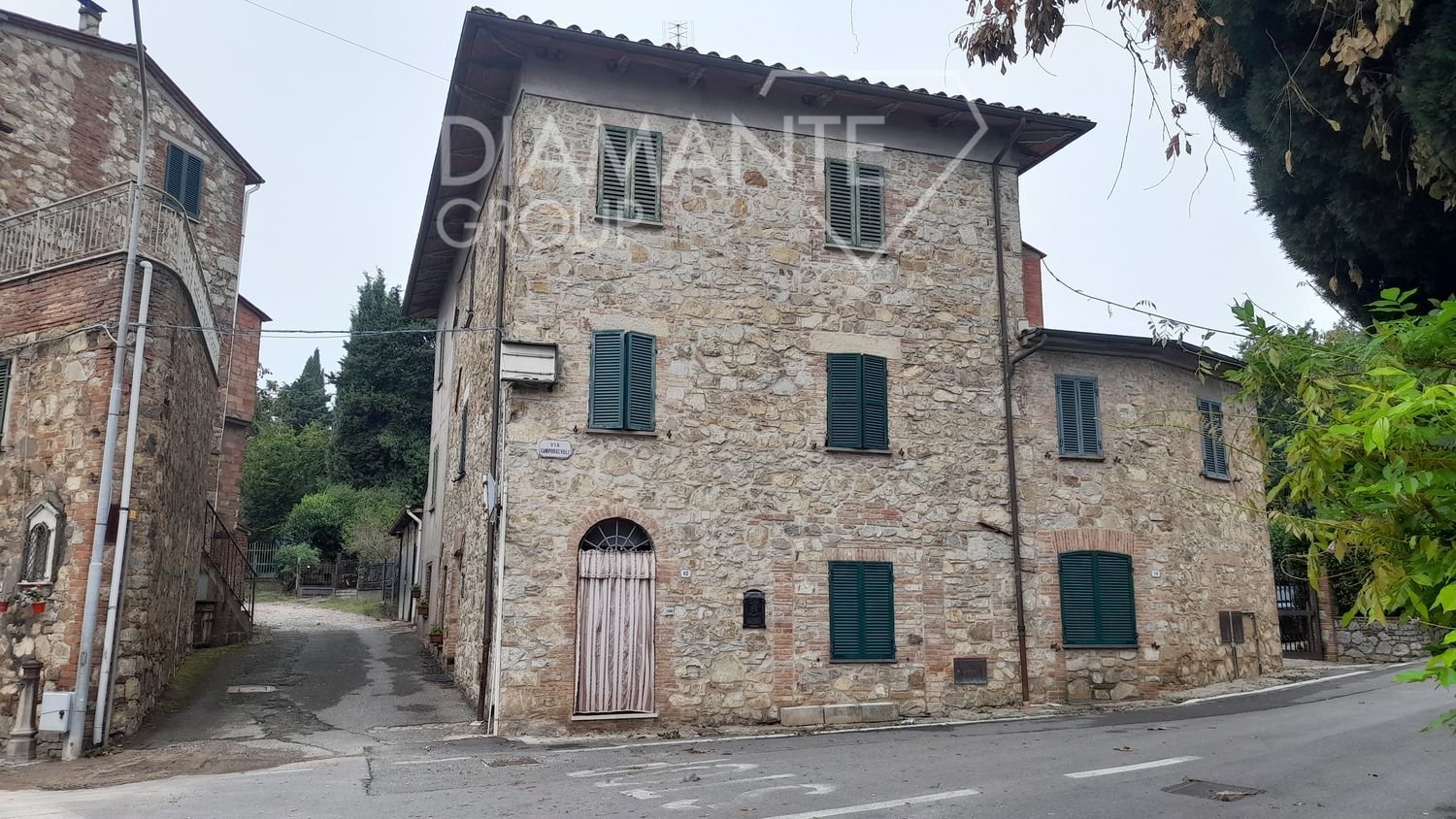 Дом с 8 спальнями в Четона, Италия № 353658