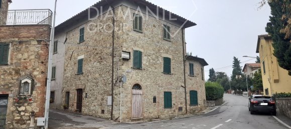 Casa T8 em Cetona, Italy N.º 353658 2