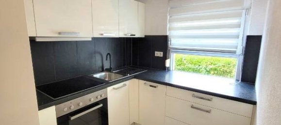 Квартира с 2 спальнями в Цоллернальб, Германия № 334827 5