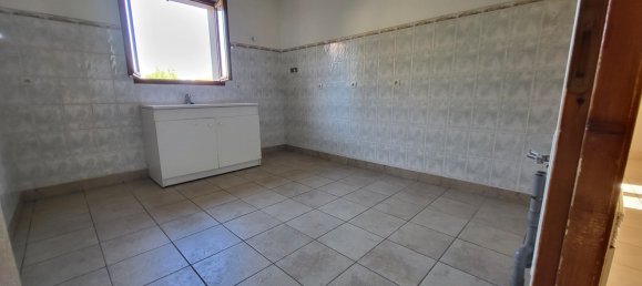 4 bedrooms House in Jargeau, France No. 42362 3