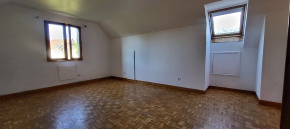 4 bedrooms House in Jargeau, France No. 42362 7