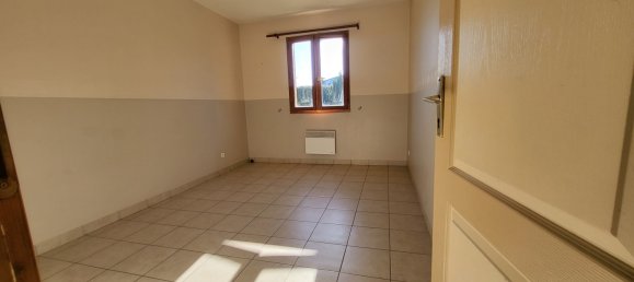 4 bedrooms House in Jargeau, France No. 42362 4