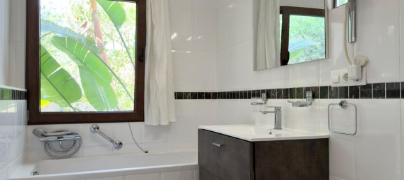 500m² Villa for sale in Altea, Alicante, Valencian Community, Spain № 365988 2
