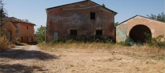 30 rooms House in Certaldo, Italy No. 219029 30