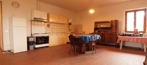 30 rooms House in Certaldo, Italy No. 219029 14
