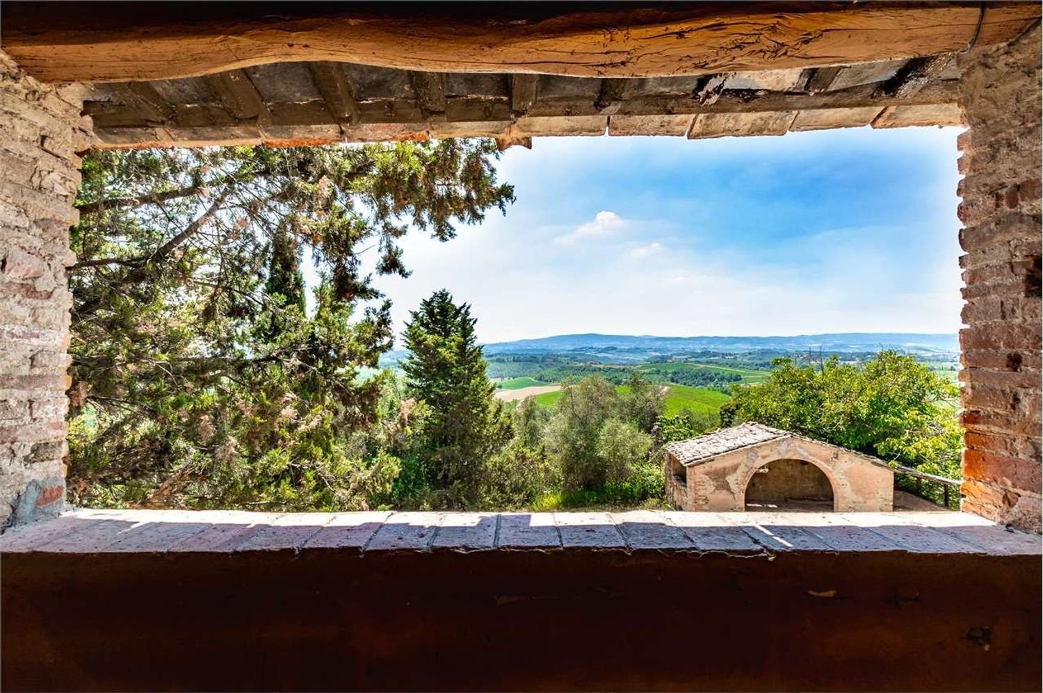 30 rooms House in Certaldo, Italy No. 219029