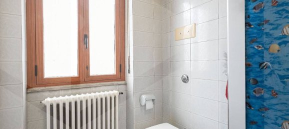 4-salle Maison à Cesano Maderno, Italy No. 26168 27