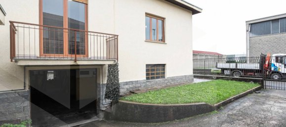 4-salle Maison à Cesano Maderno, Italy No. 26168 20