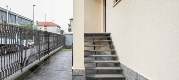 4-salle Maison à Cesano Maderno, Italy No. 26168 5