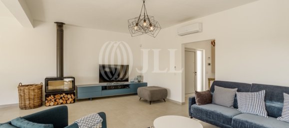 4 bedrooms Villa in Quarteira, Portugal No. 109305 2