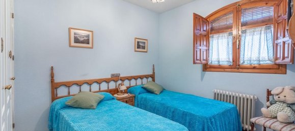 4 bedrooms House in Granada, Spain No. 157586 16