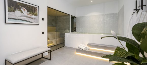 8 Schlafzimmer Villa in Malaga, Spain, Nr. 47426 35