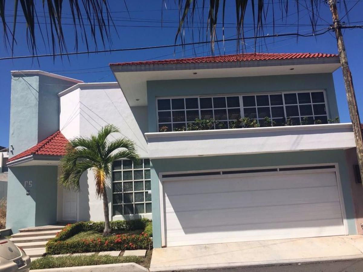 3 bedrooms House in Veracruz, Mexico No. 224130