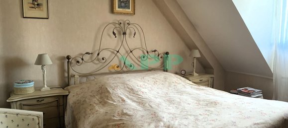 4 bedrooms Villa in Juvisy-sur-Orge, France No. 182262 9