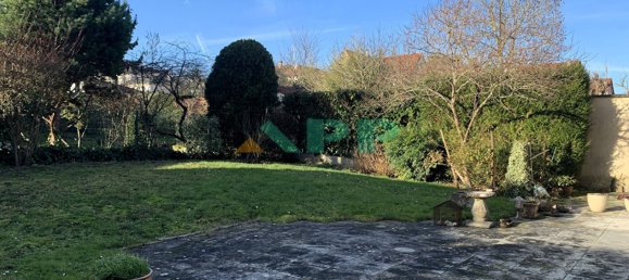 4 bedrooms Villa in Juvisy-sur-Orge, France No. 182262 8