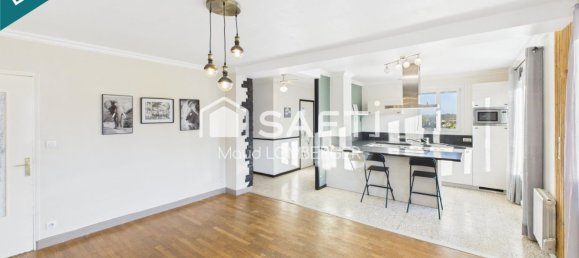 3 bedrooms House in Gray, France No. 273954 12