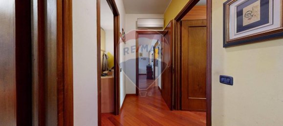 3غرفة شقة في Dalmine, Italy رقم 2239 6