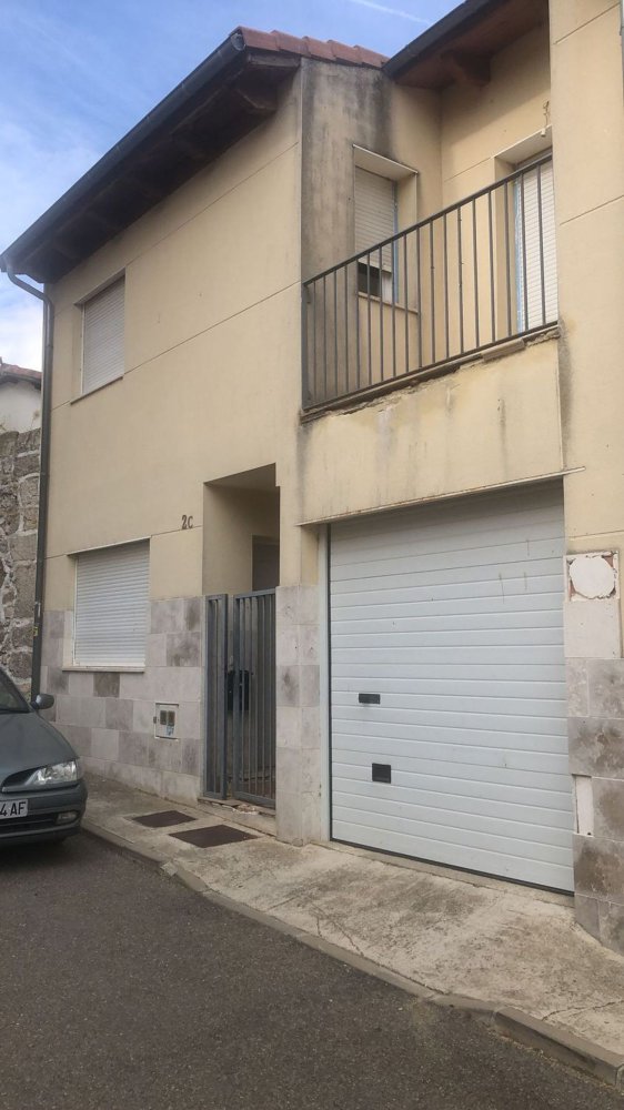 3 غرف نوم منزل في Valladolid, Spain رقم 69890