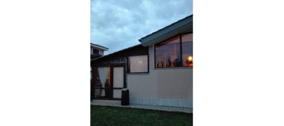 Дом с 5 комнатами в Фьюмичино, Италия № 254010 8