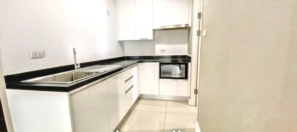 5 bedrooms Condo in Huai Khwang, Thailand No. 26393 5