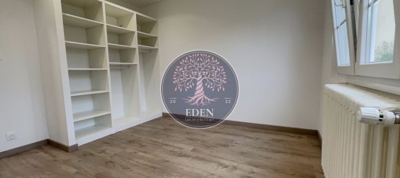 4 bedrooms House in Dreux, France No. 152141 10