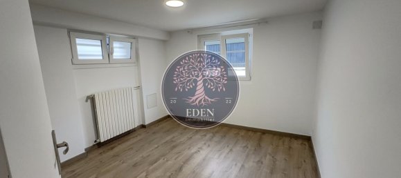 4 bedrooms House in Dreux, France No. 152141 9