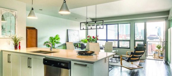 2 bedrooms Condo in Hamilton, Canada No. 377 8