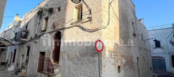 2 bedrooms House in Ceglie Messapica, Italy No. 35503 12