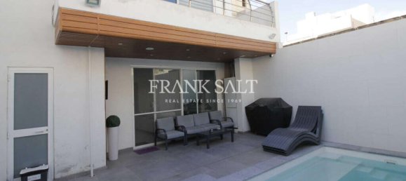 3 bedrooms Maisonette in Fgura, Malta No. 1928 6