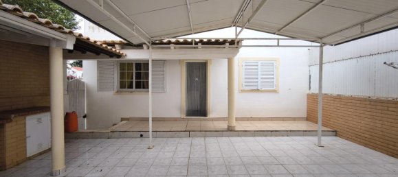 Дом с 3 спальнями в Армасан де Пера, Португалия № 137998 10