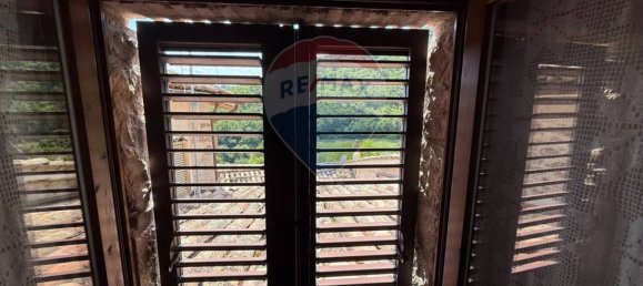 2 bedrooms House in Sellano, Italy No. 353572 13