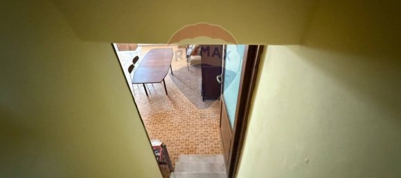 2 bedrooms House in Sellano, Italy No. 353572 9