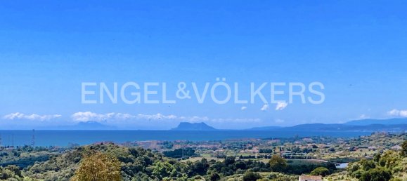  Land in Estepona, Spain No. 25682 2